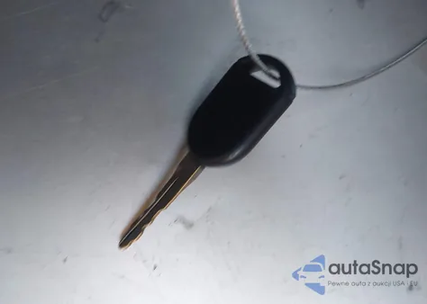 2004 Ford F-150 Xlt z USA, uszkodzony, nr VIN 1FTRW12W84KA34341